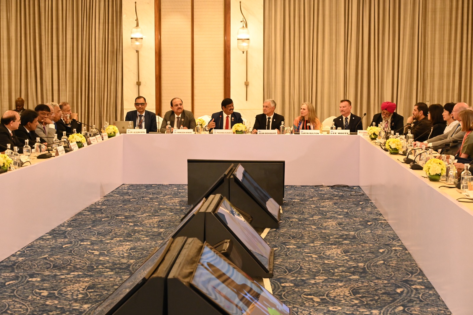 Mr. Jean Bouquot, President, IFAC; Ms. Taryn Rulton, Deputy President, IFAC; Mr. Lee White, CEO, IFAC; CA. Prasanna Kumar D, President, ICAI; CA. Mangesh Kinare, Vice-President, ICAI; distinguished IFAC Board Members, Past Presidents of ICAI, Central Council Members and Secretary, ICAI.
